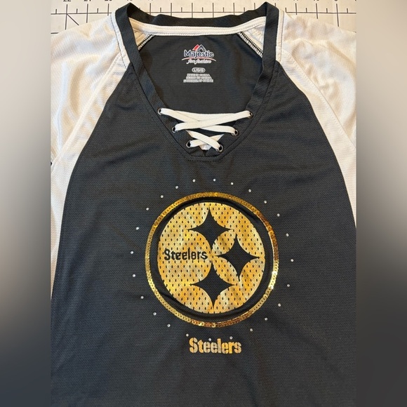 Majestic Pittsburgh Steelers Women's Slim Cut Large S/S Fan Fashion Shirt - Picture 4 of 7